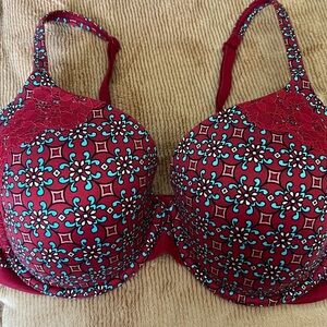 Victoria’s Secret bra